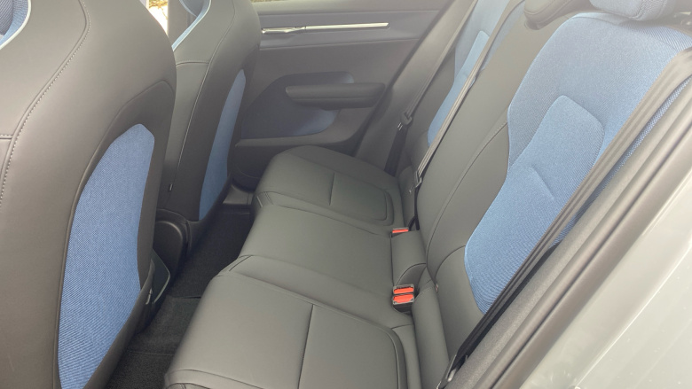 Volvo EX30 315kW Twin Motor Performance Ultra 69kWh 5dr Auto Electric Estate